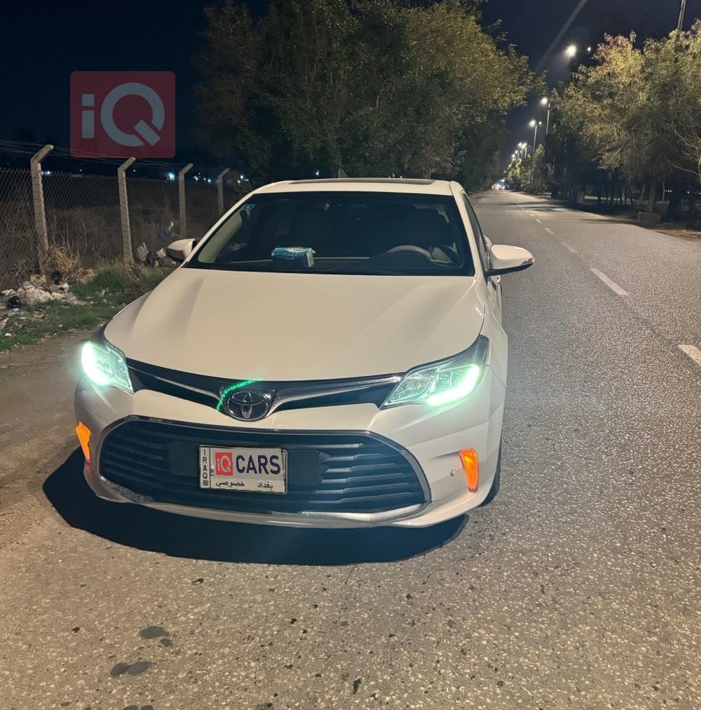 تويوتا أفالون